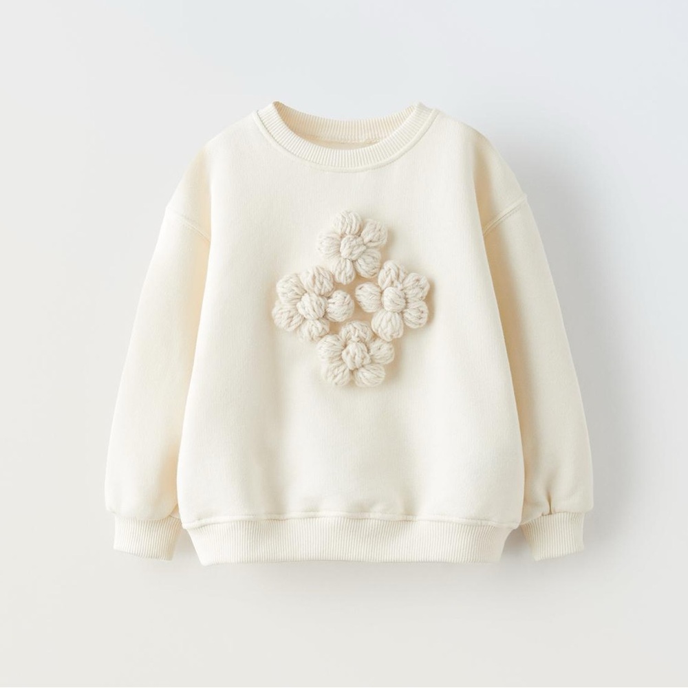 Zara Cream Knit Flower Appliqué Sweatshirt